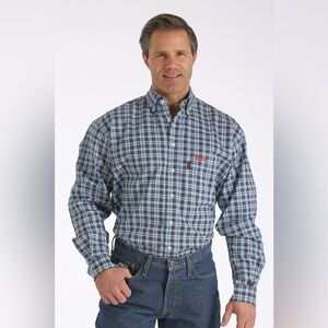 CINCH • flame resistant plaid button up